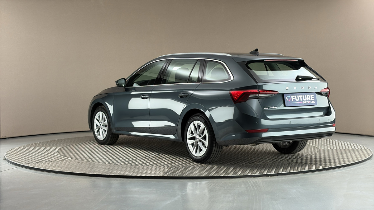 Škoda Octavia - 2