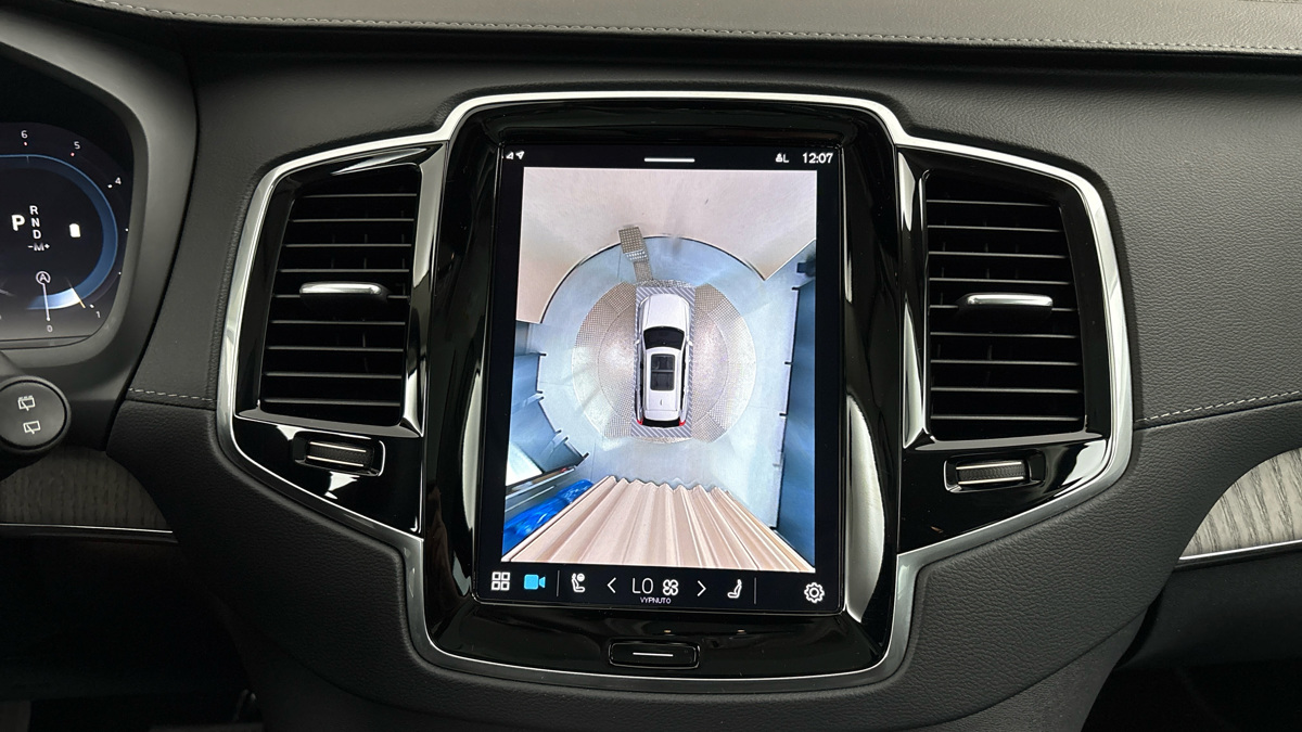 Volvo XC90 - 12