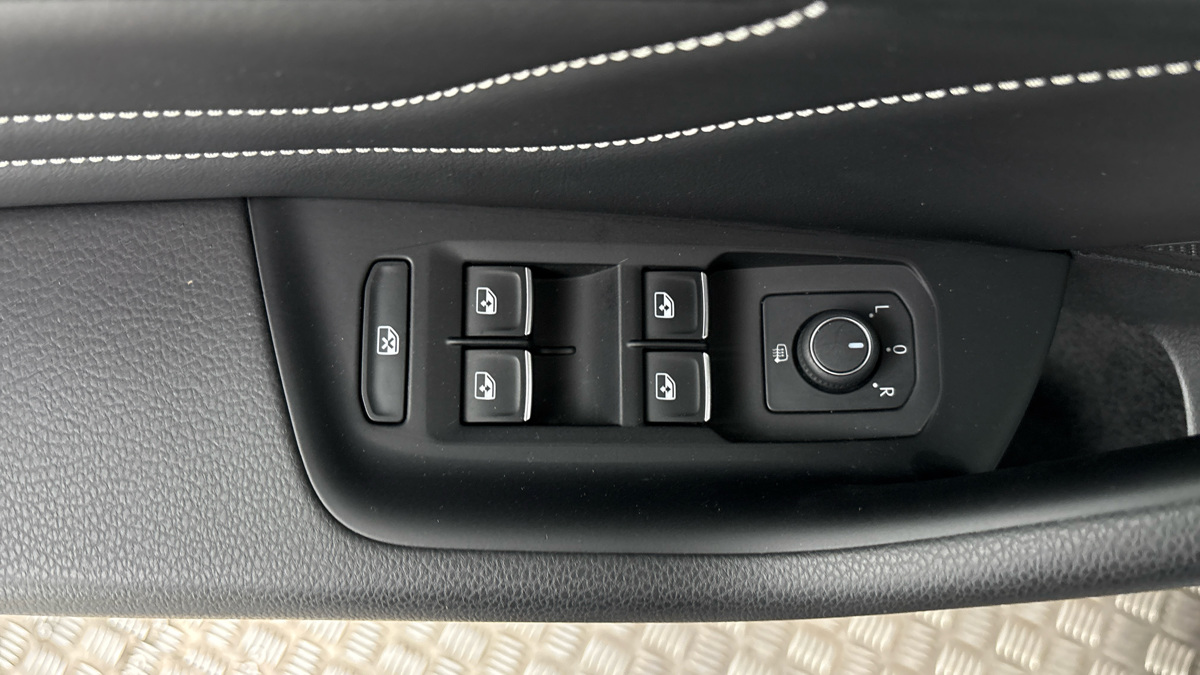 Volkswagen Passat - 23