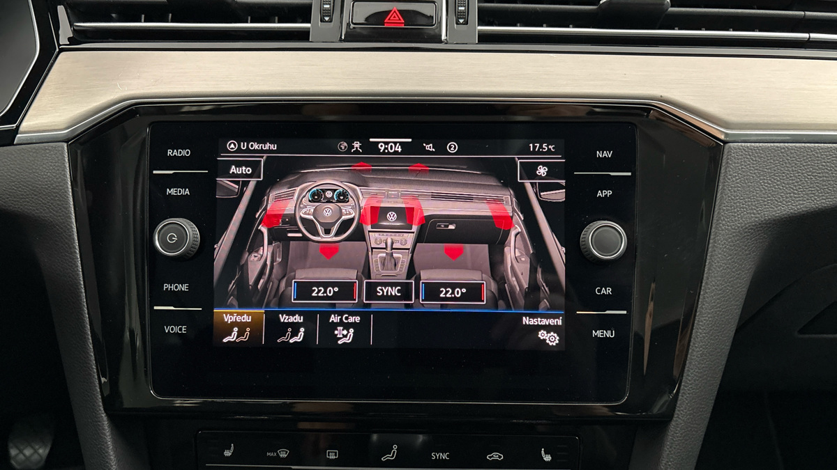 Volkswagen Passat - 27