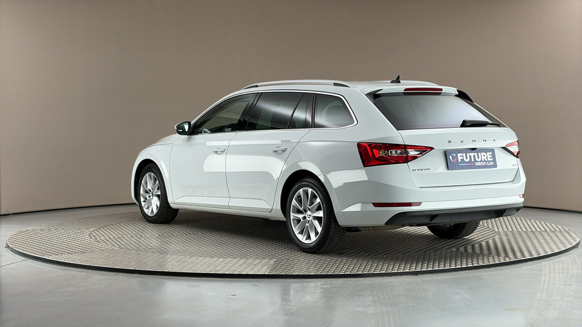 Škoda Superb - 2