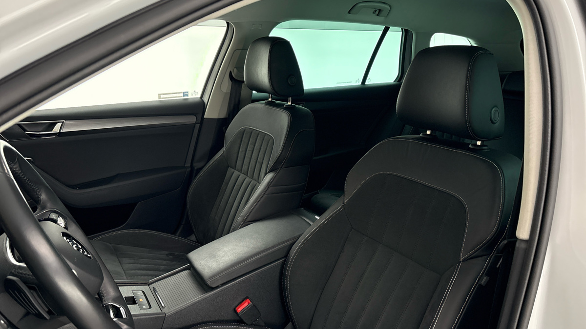 Škoda Superb - 15
