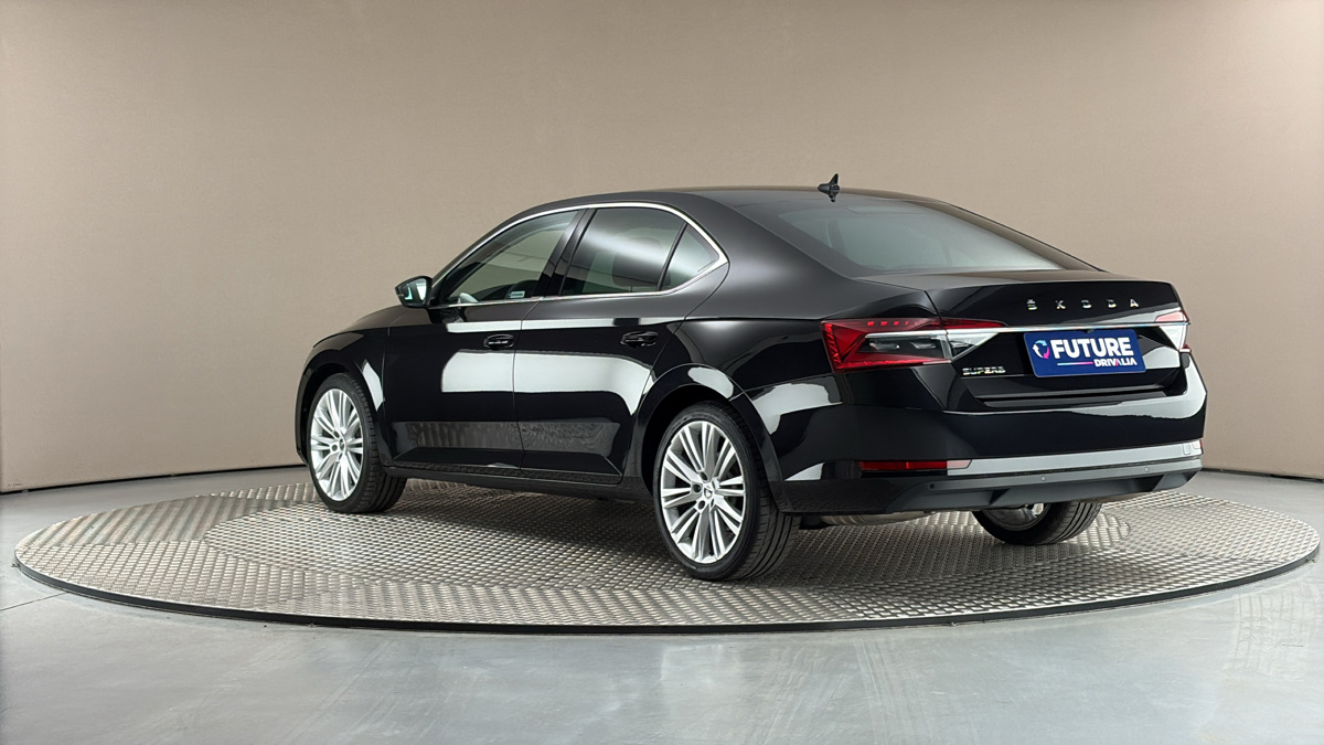 Škoda Superb - 2