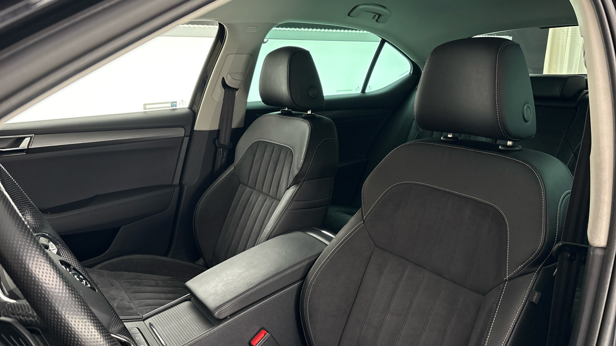 Škoda Superb - 15