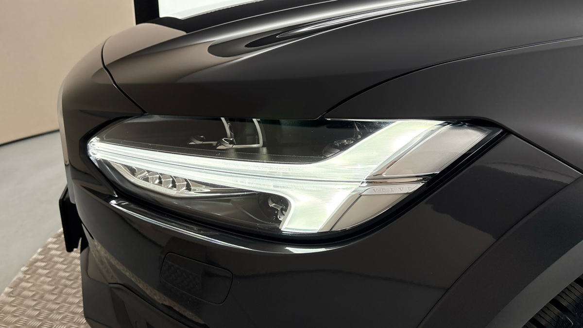Volvo V90 - 18