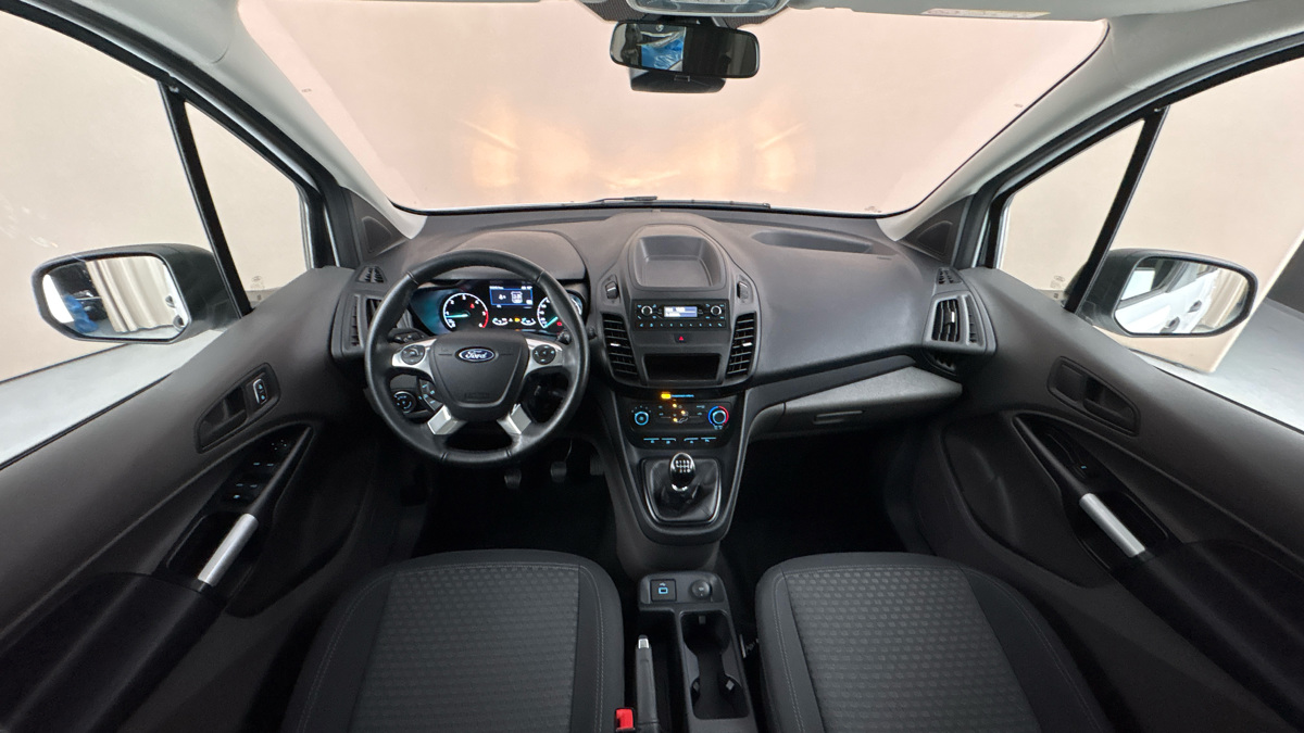 Ford Tourneo Connect - 8