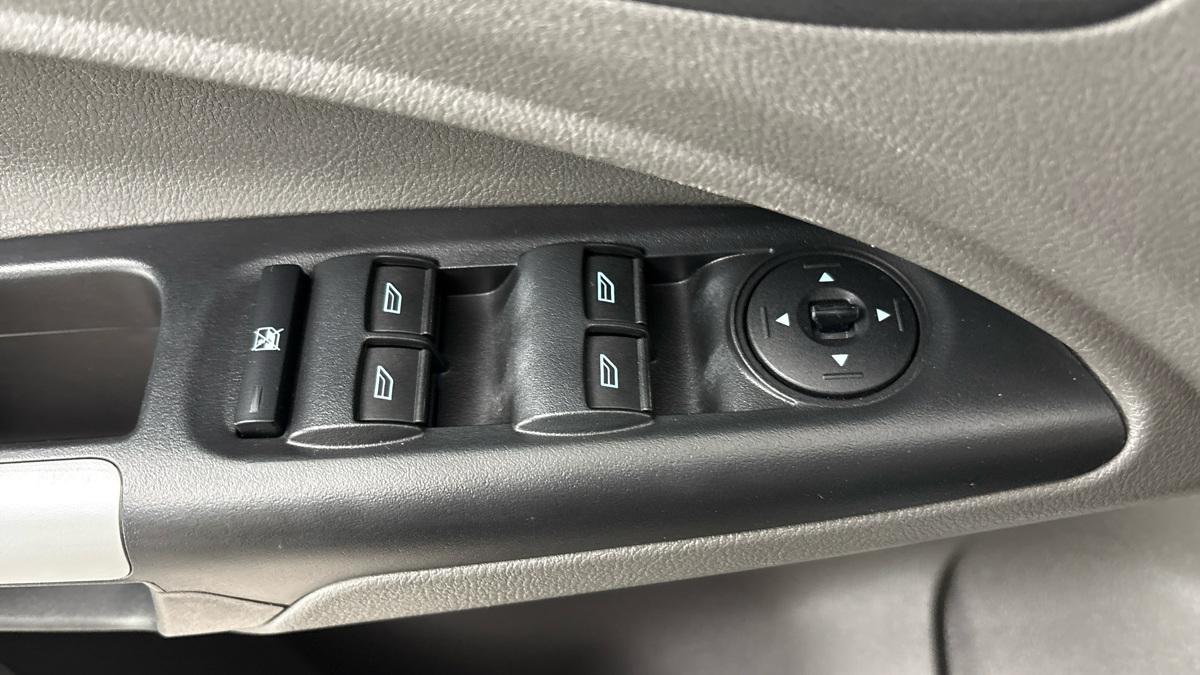 Ford Tourneo Connect - 20