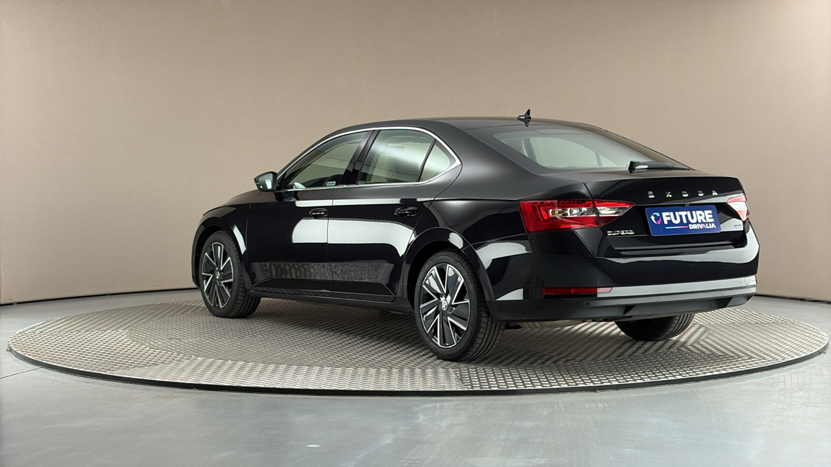Škoda Superb - 2