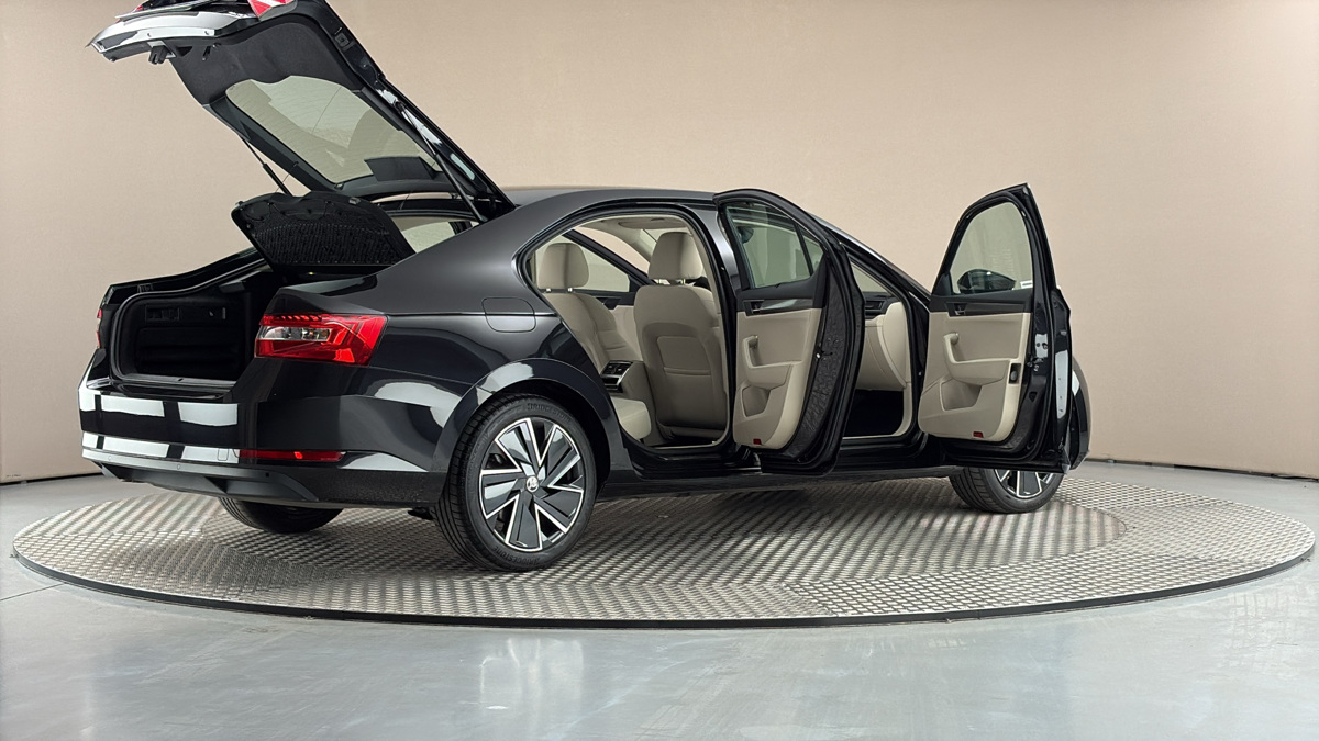 Škoda Superb - 6