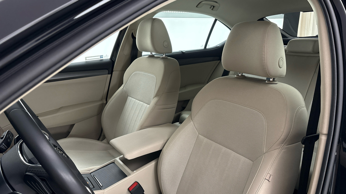 Škoda Superb - 15
