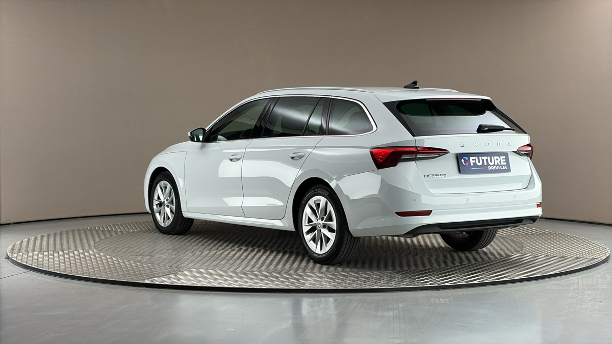 Škoda Octavia - 2