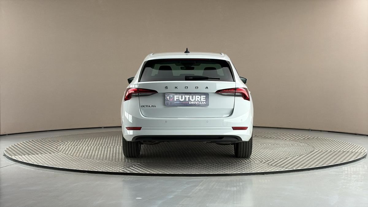 Škoda Octavia - 5