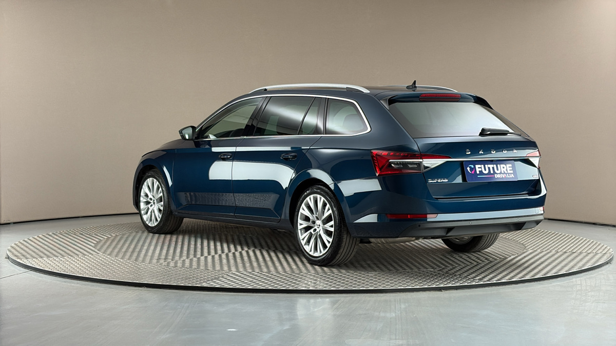 Škoda Superb - 2