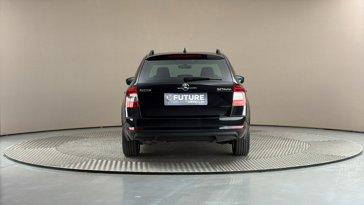Škoda Octavia - 5