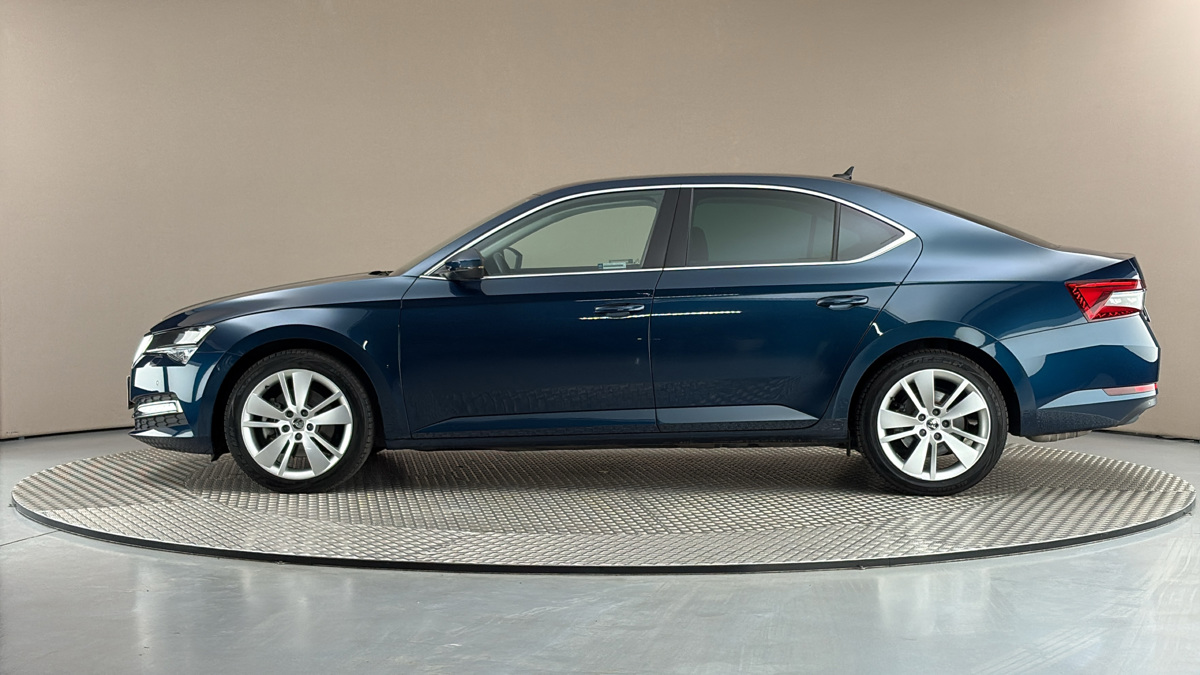 Škoda Superb - 4
