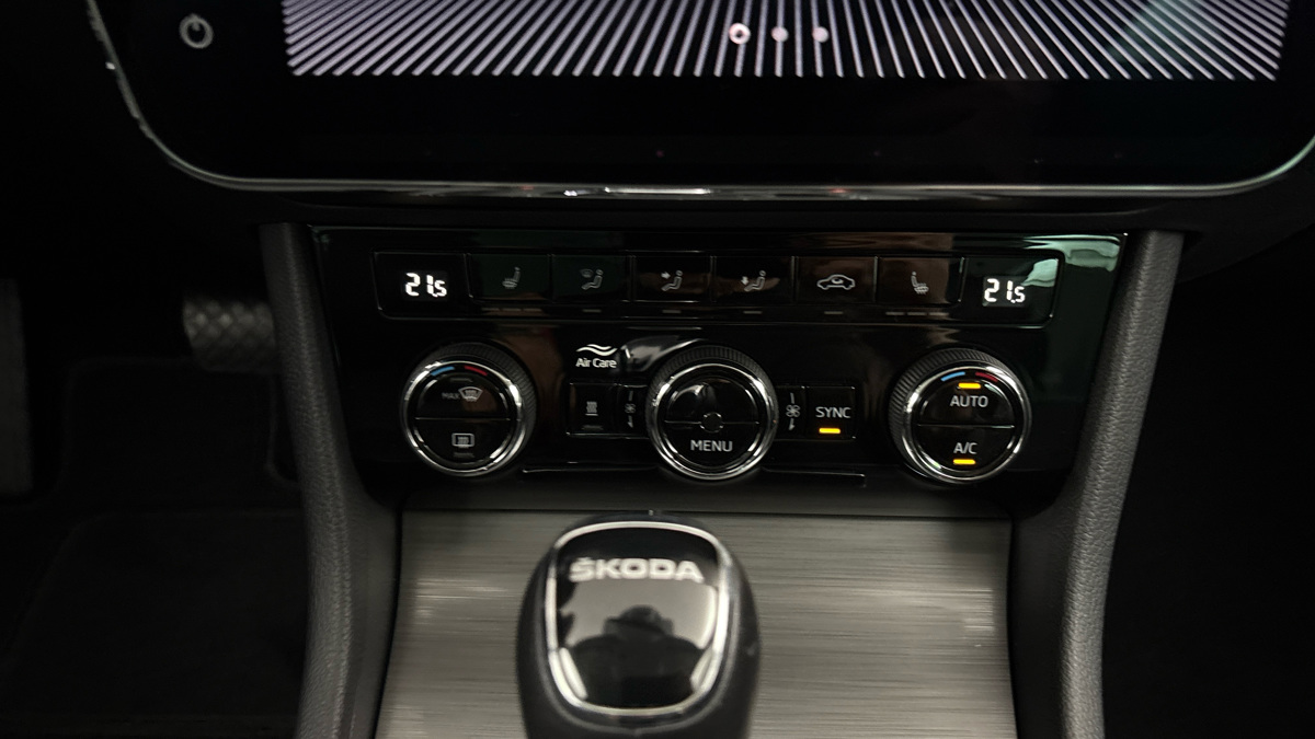 Škoda Superb - 13