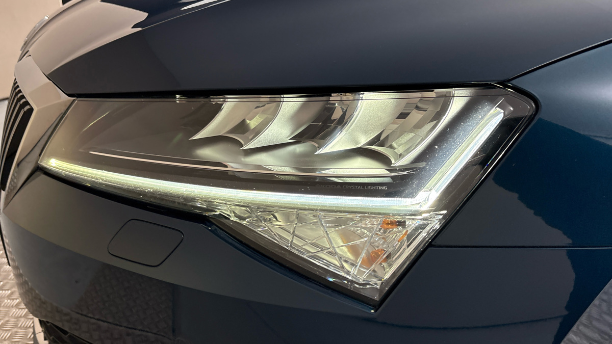 Škoda Superb - 18