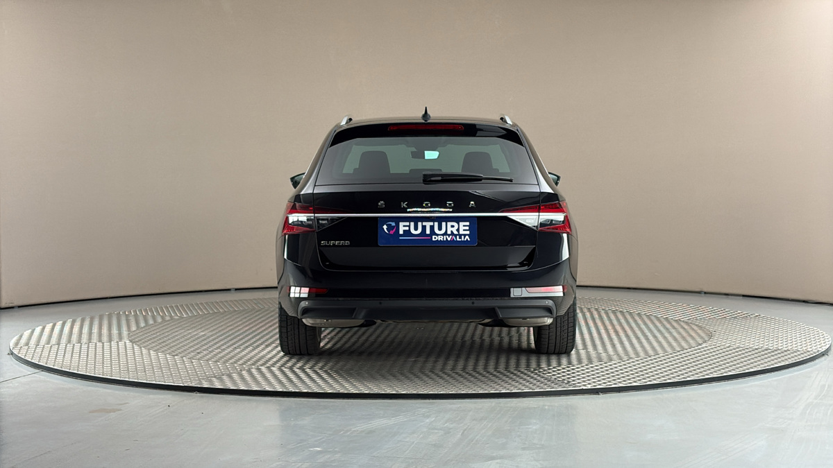 Škoda Superb - 5