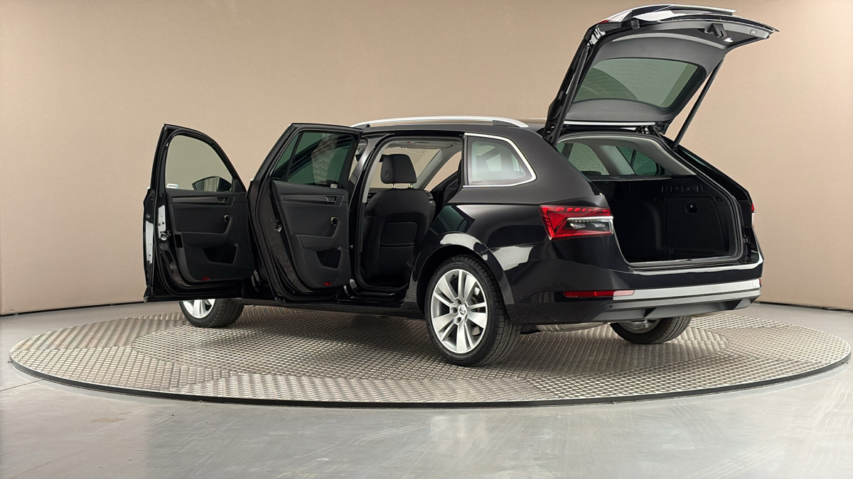 Škoda Superb - 7