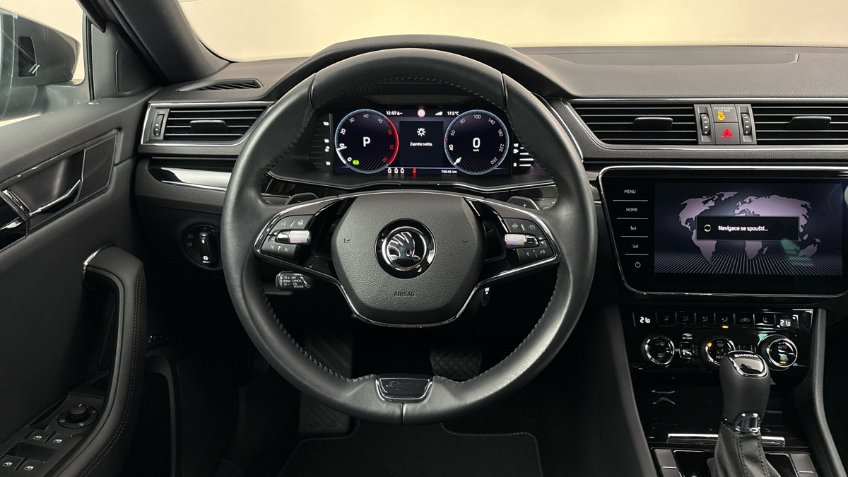 Škoda Superb - 9