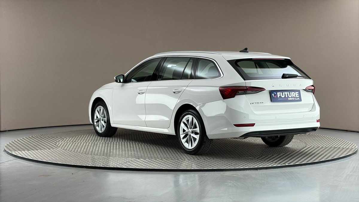 Škoda Octavia - 2