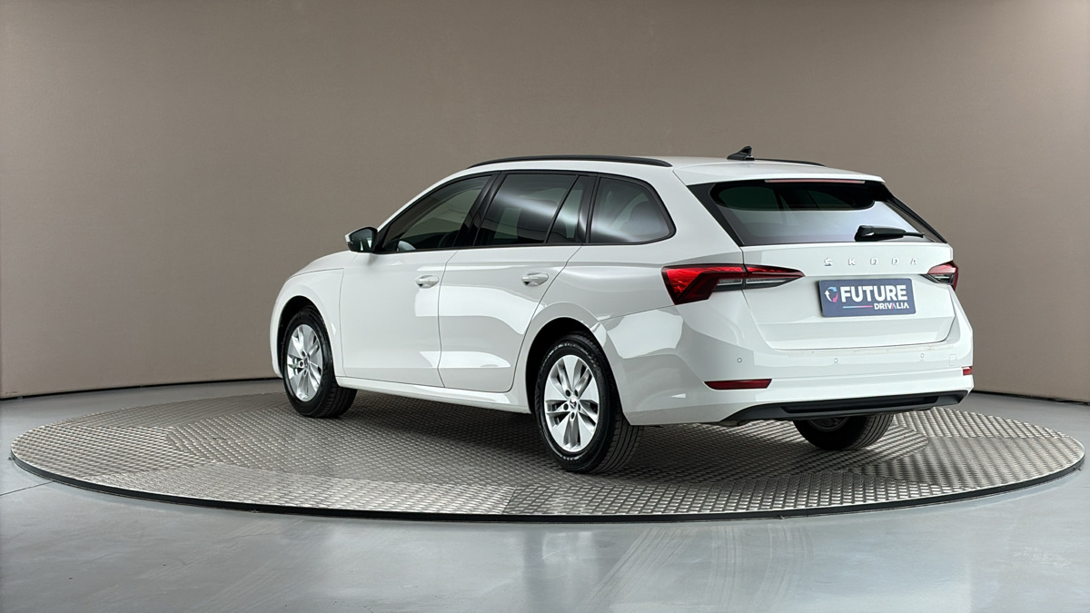 Škoda Octavia - 2