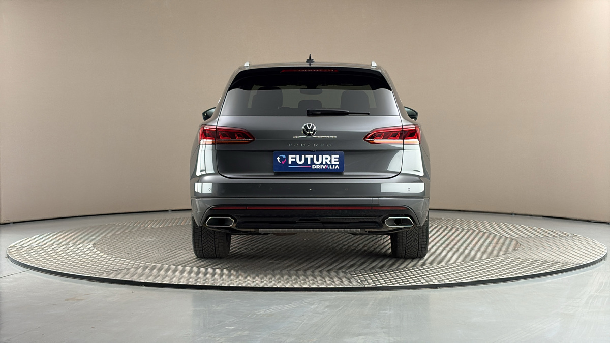 Volkswagen Touareg - 5
