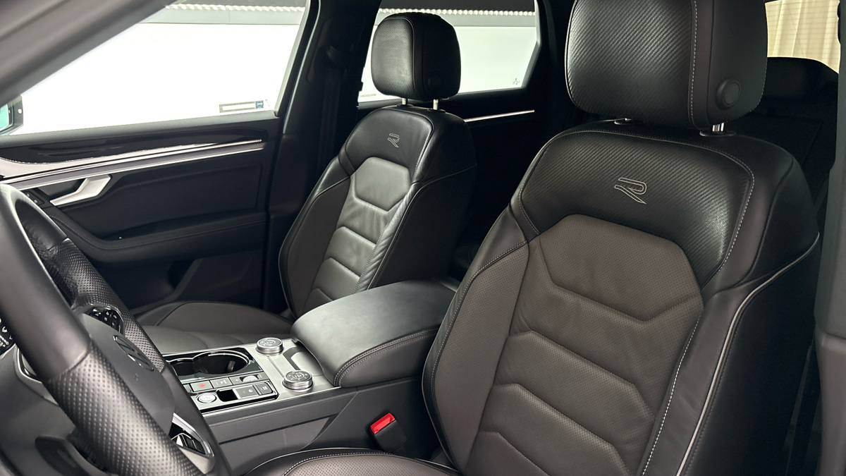Volkswagen Touareg - 15