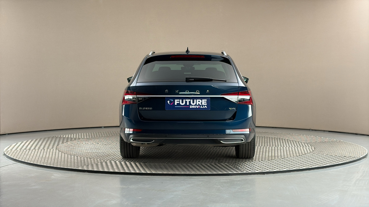 Škoda Superb - 5