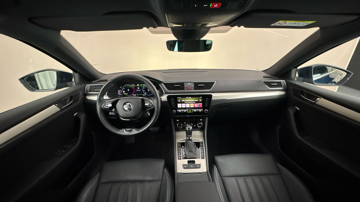 Škoda Superb - 8