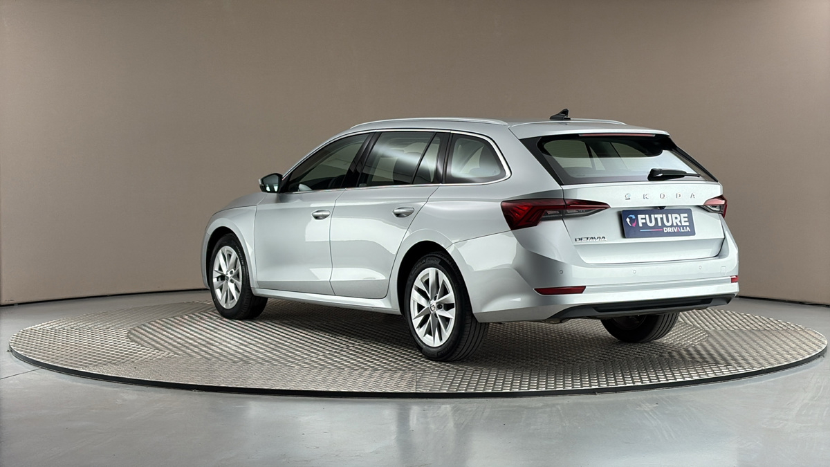 Škoda Octavia - 2