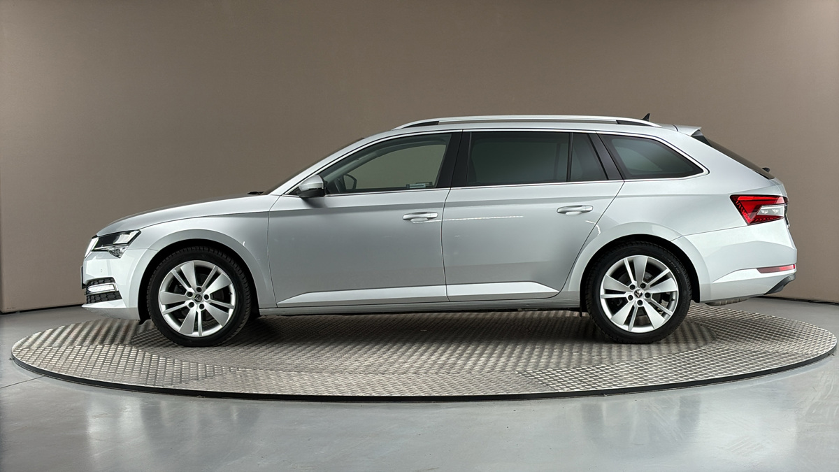 Škoda Superb - 4