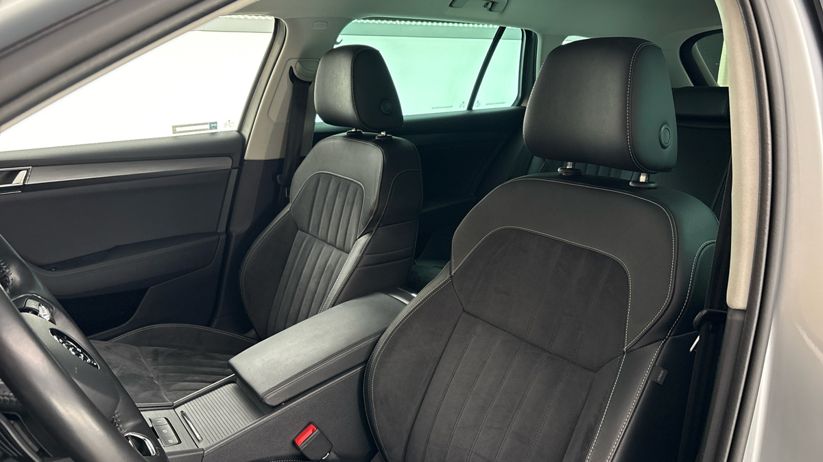 Škoda Superb - 15