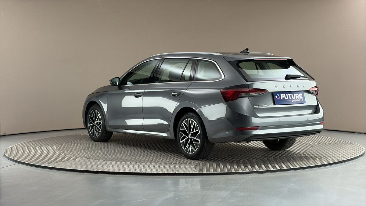 Škoda Octavia - 2