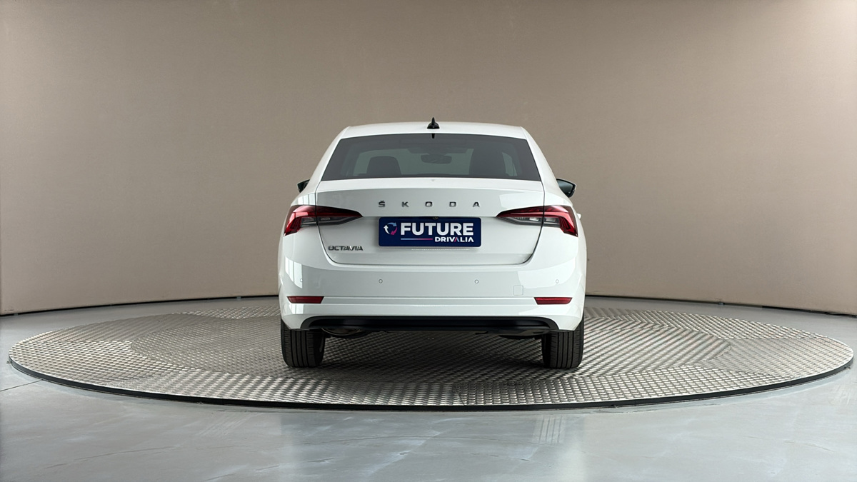 Škoda Octavia - 5