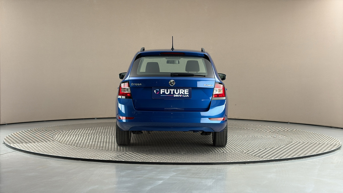 Škoda Fabia - 5