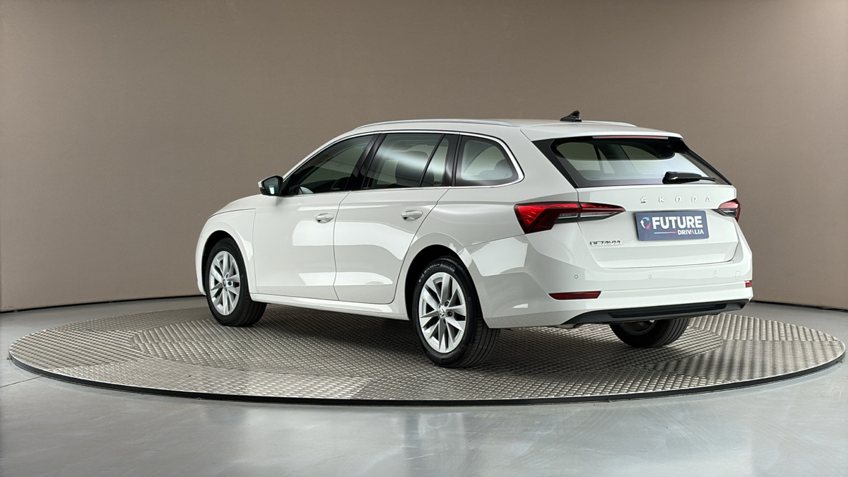 Škoda Octavia - 2