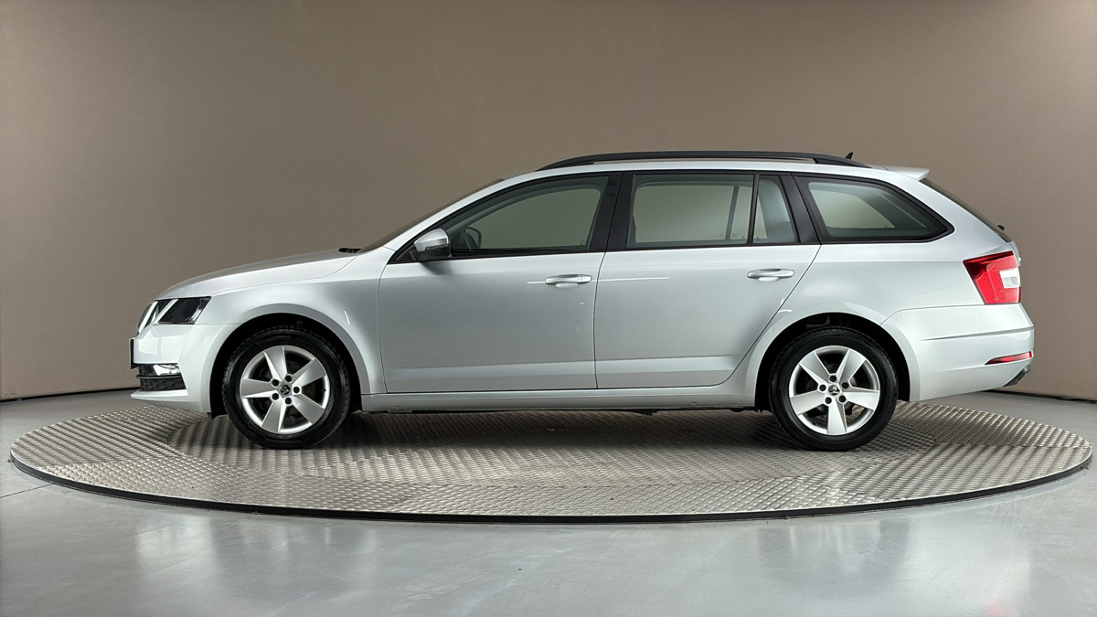 Škoda Octavia - 4
