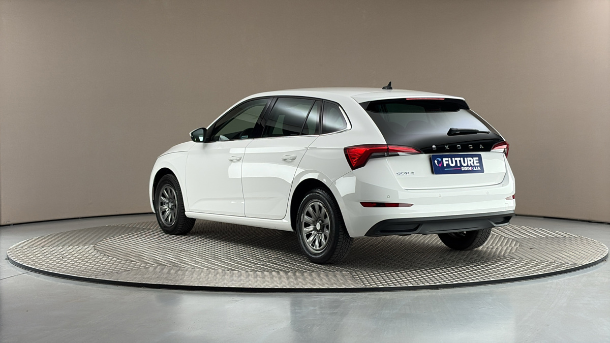 Škoda Scala - 2