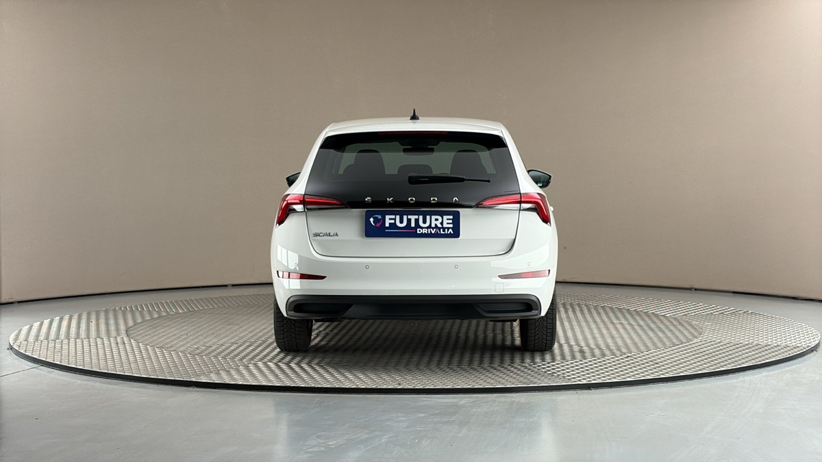 Škoda Scala - 5