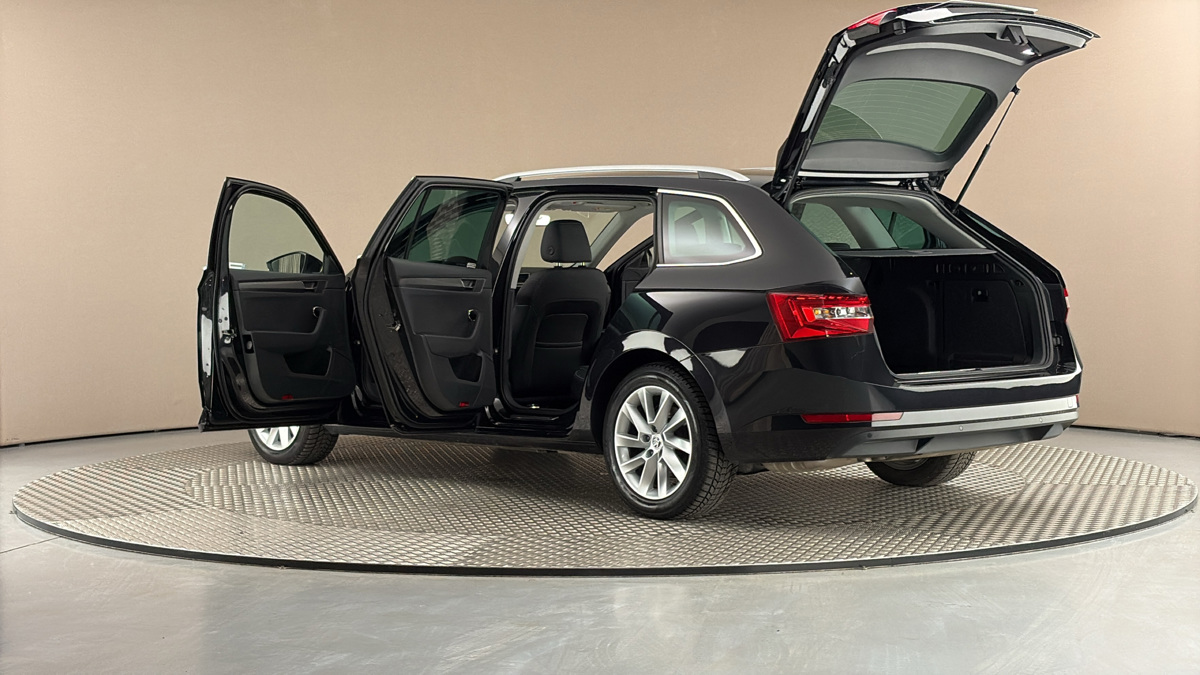 Škoda Superb - 7