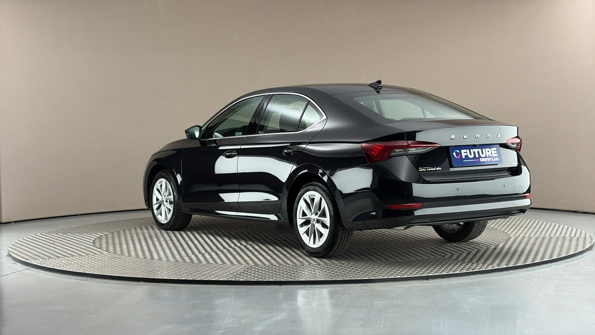 Škoda Octavia - 2