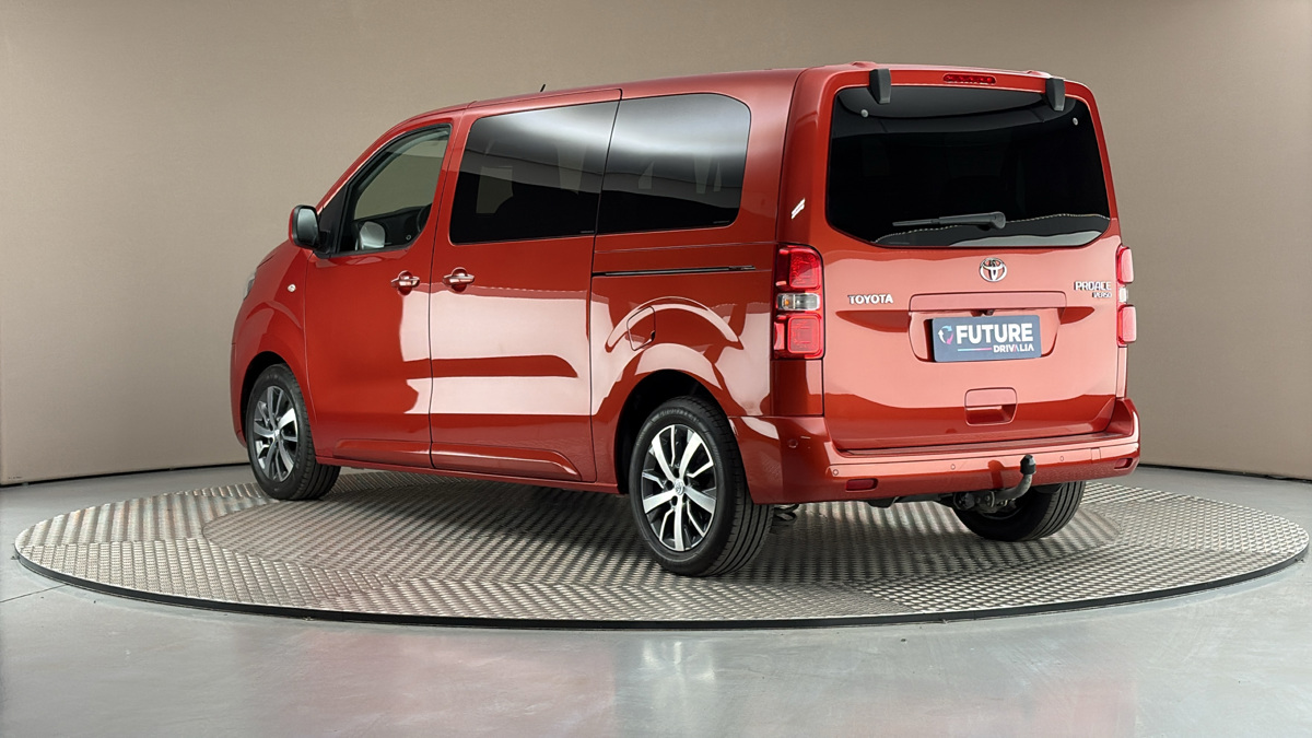 Toyota ProAce Verso - 2