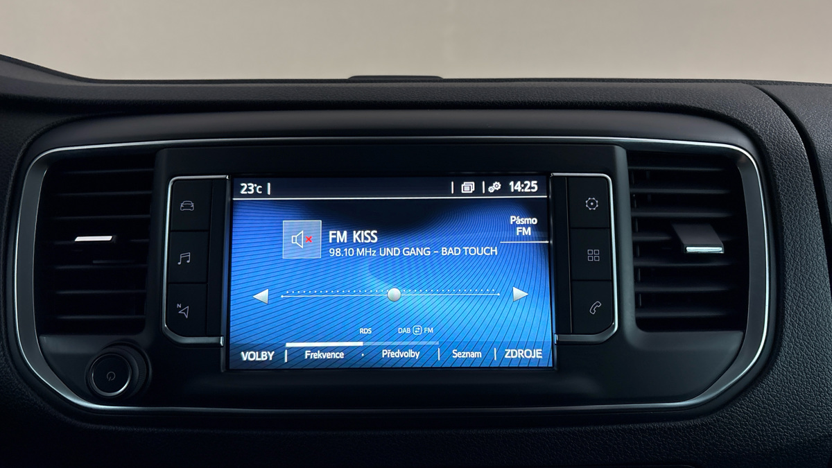 Toyota ProAce Verso - 11