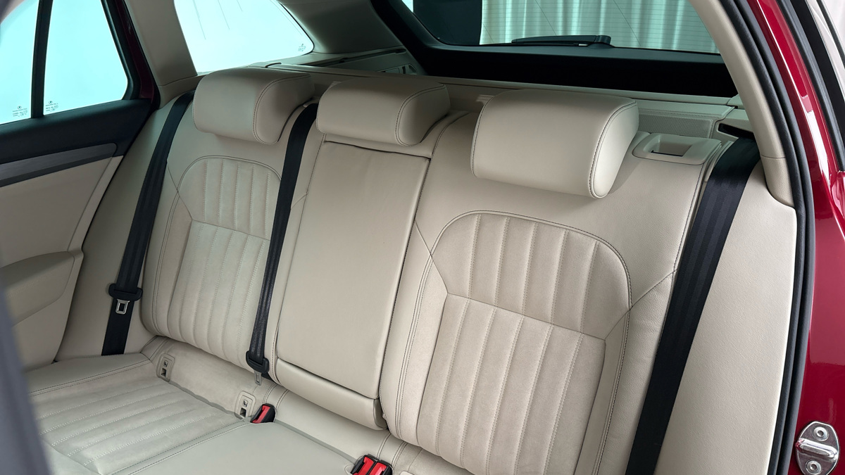 Škoda Superb - 16