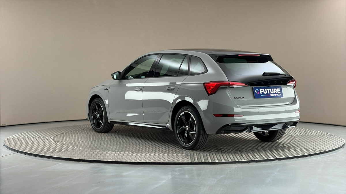 Škoda Scala - 2