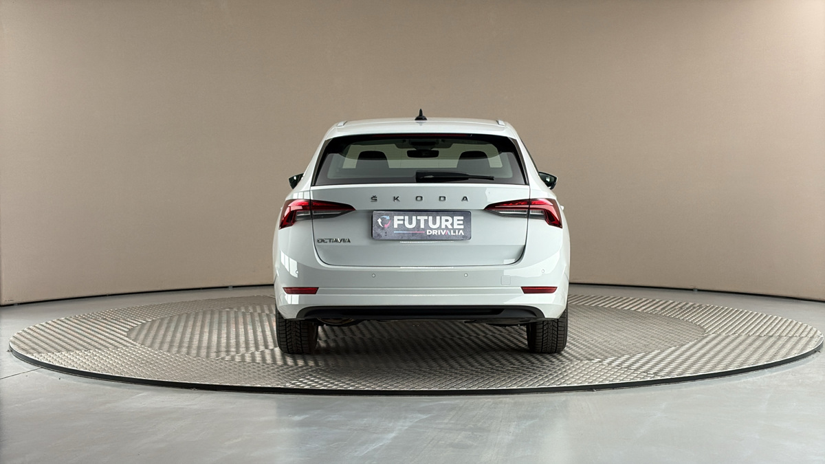 Škoda Octavia - 5