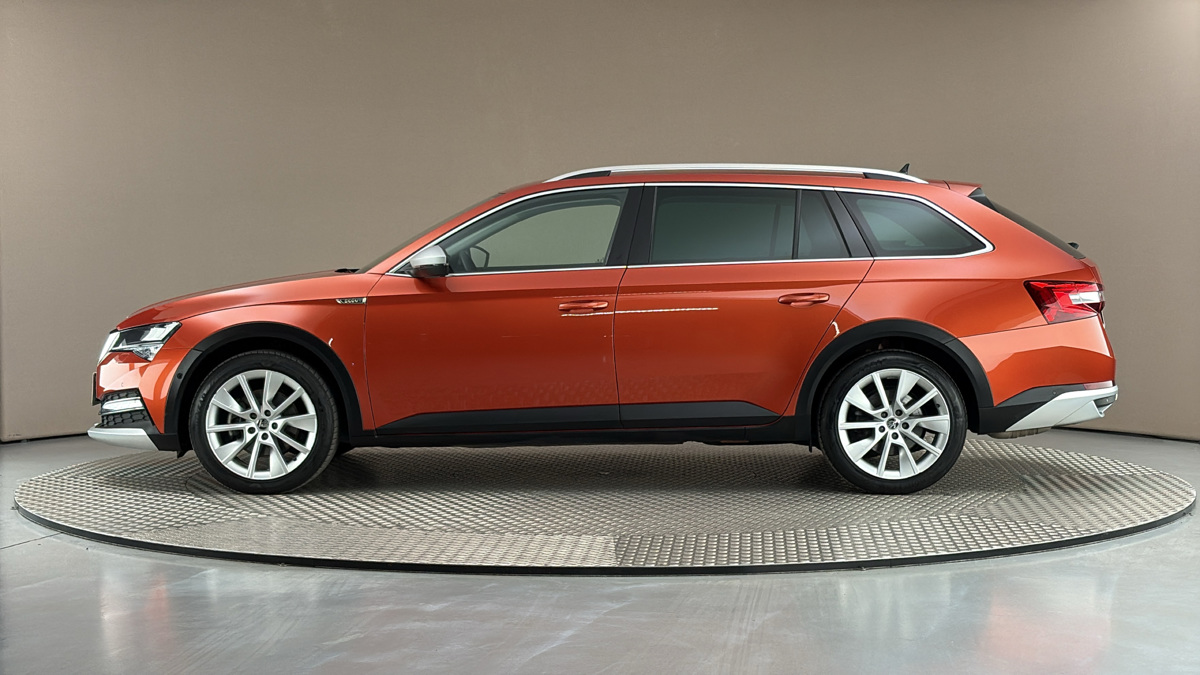 Škoda Superb - 4