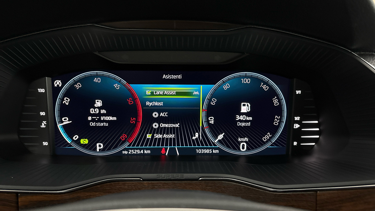 Škoda Superb - 10
