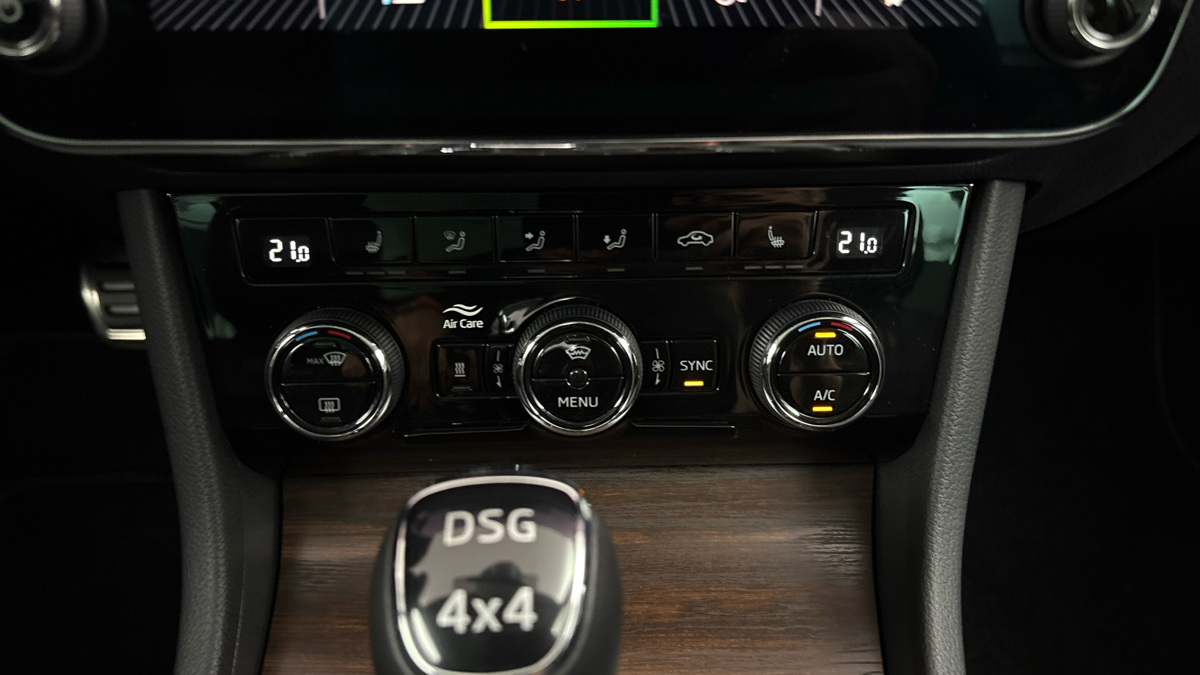 Škoda Superb - 13